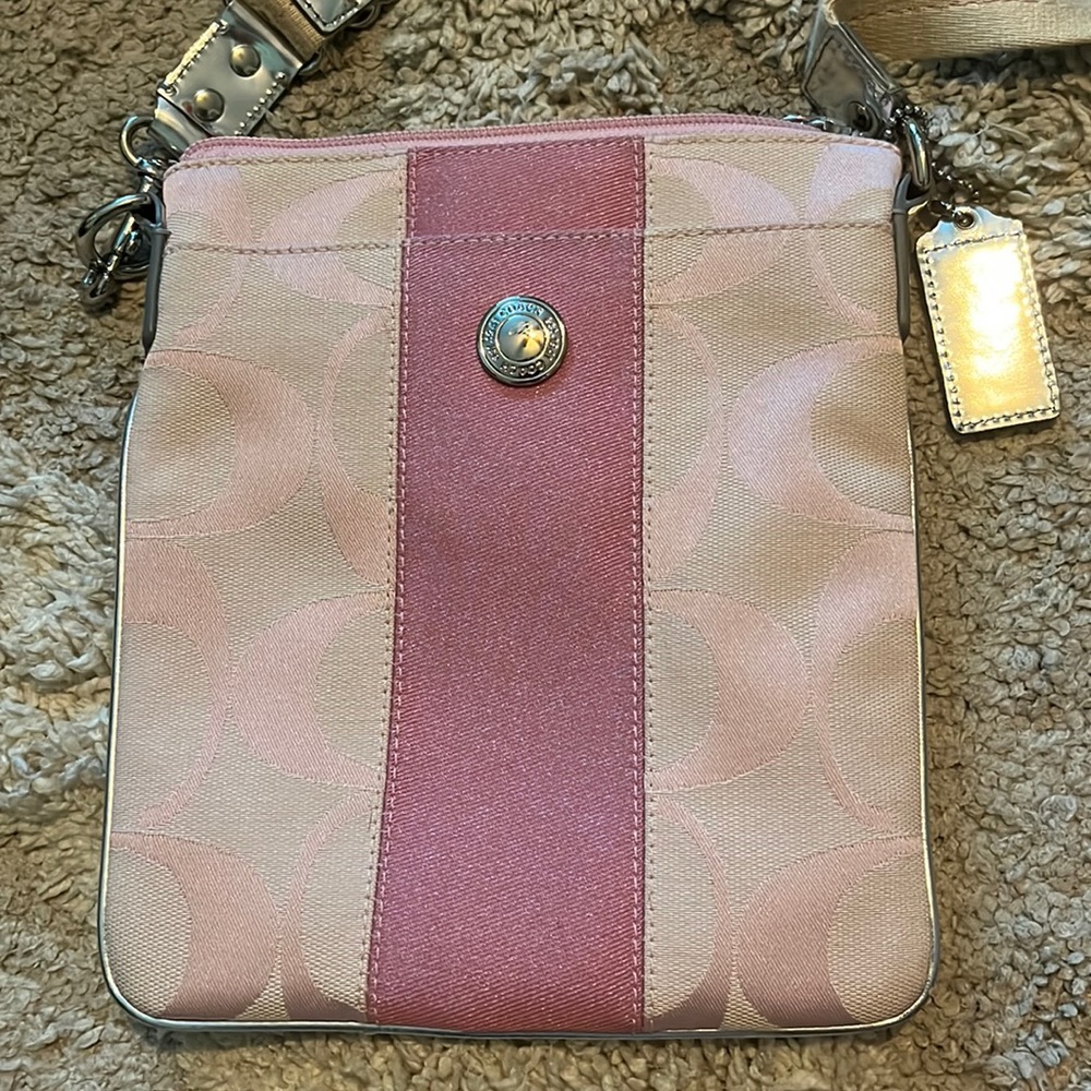 Y2k Coach Crossbody Purse GREAT CONDITION